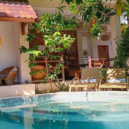 Soraya Yoga Wellness Center Hotel Gili Trawangan Exterior foto