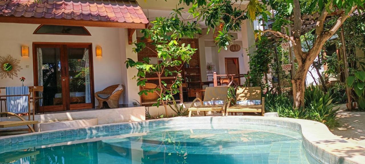 Soraya Yoga Wellness Center Hotel Gili Trawangan Exterior foto