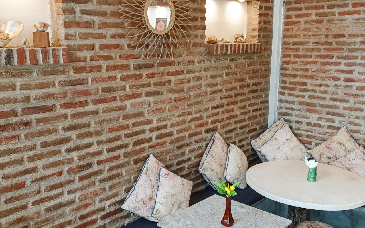 Soraya Yoga Wellness Center Hotel Gili Trawangan Exterior foto